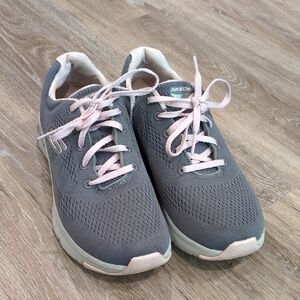 🩷🩶Skechers Charcoal and Blush Athletic Shoes Women's size 8.5 NICE!!!👟🩷🩶